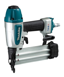 MAKITA