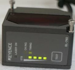 KEYENCE