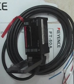 KEYENCE