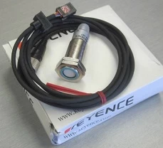 KEYENCE