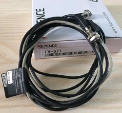 KEYENCE