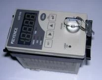 KEYENCE