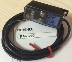 KEYENCE