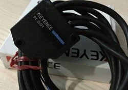 KEYENCE