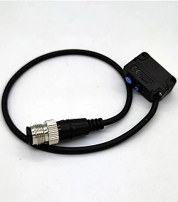 KEYENCE